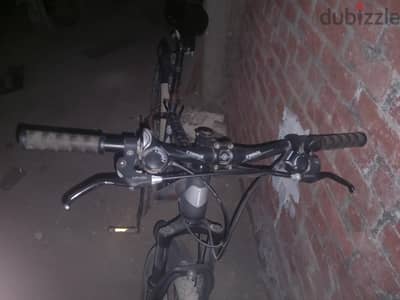 عجله trinix k026