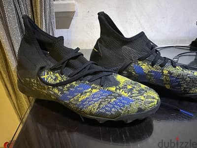 Original adidas predatorXmarvel