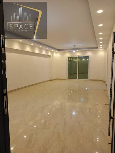 Apartment for rent, brand new, ultra-super-luxurious, in Al Waha Compound, Nasr City. For Egyptians only, and apartments are also available for foreig