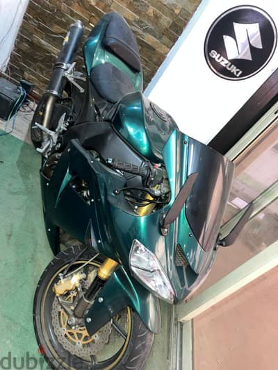 Kawasaki zx10r 2005