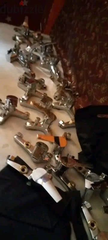 تصليح جميع انواع خلاطات المياه وجميع صيانات السباكه تاسيس