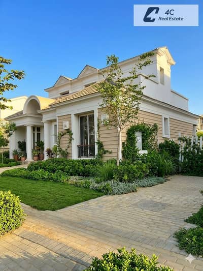 Standalone villa 445m ready to move Dp & installment prime location view landscape in Mountain View iCity Fifth Settlement New Cairo next to Hyde park
