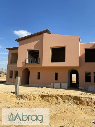 للبيع فيلا تاون هاوس استلام تكملة اقساط موقع مميز DORRA GROUP الشيخ زايد