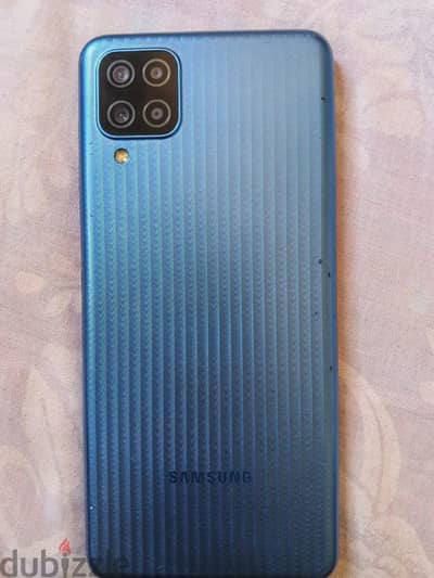samsung m12