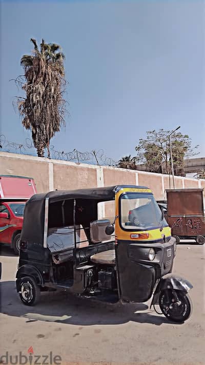 tuktuk 2021 used very clean