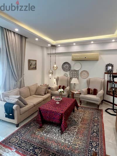 Fully Furnished Apartment for sale in La Mirada