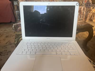 MacBook laptop