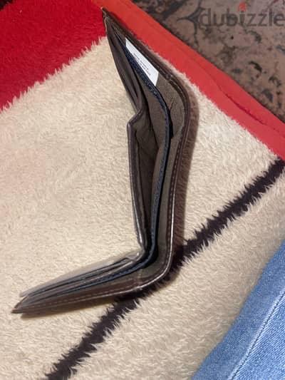 Tommy Hilfiger wallet