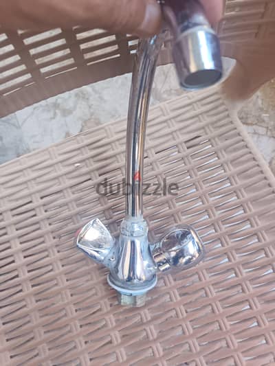 خلاط حوض وش نحاس