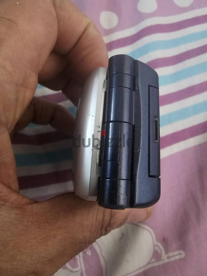 mobile NECنادرجدا 4