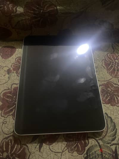 ايباد a1y