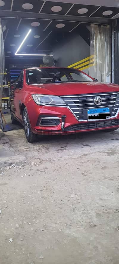 عربيهmg 5 2025 luxury  لايحار