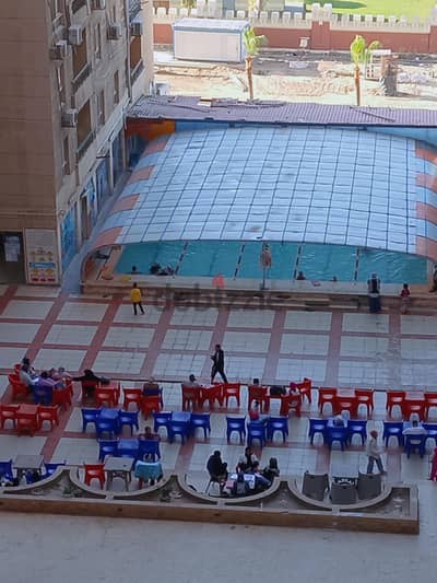 الإسكندرية المنتزة كومباوند رويال بلازا امام قصر المنتزة فوق كارفور