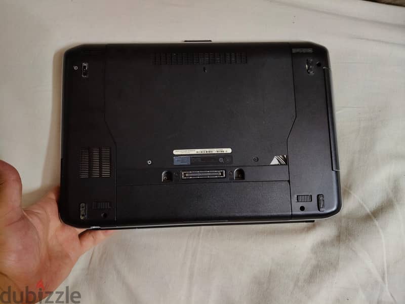 Laptop Dell 4