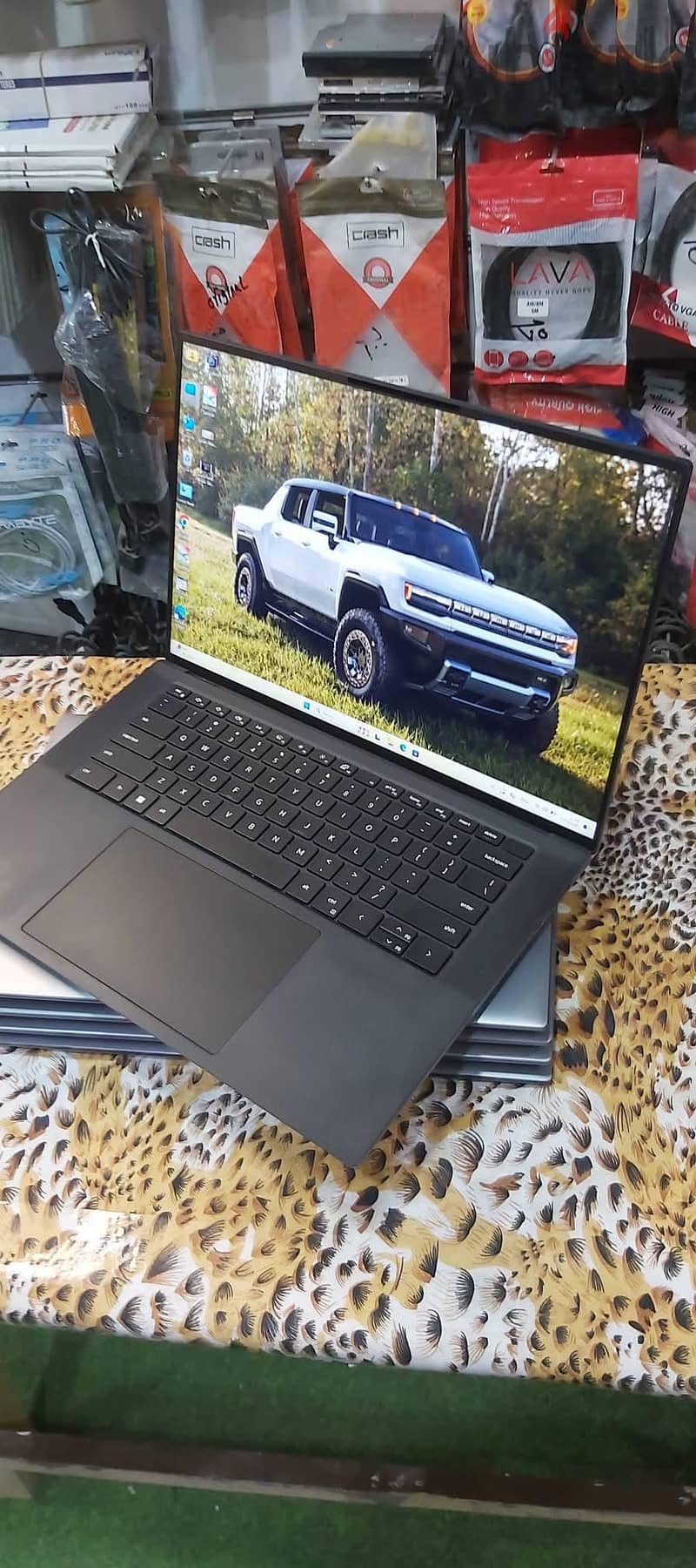 dell precision 5570 2