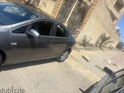 أوبل أسترا 2020