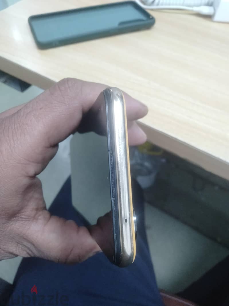 OPPO reno 8t 4