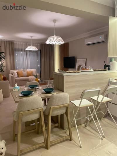شاليه للبيع ريسيل متشطب بالتكيفات استلام فوري  في لافيستا الساحل الشمالي راس الحكمه -Lavisa North coast