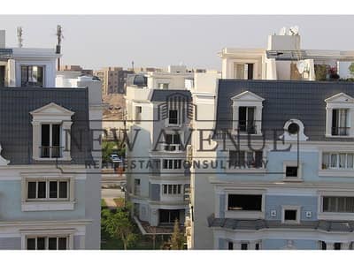 For Sale Furnished I-Villa Roof with Appliances & ACs in MV Hyde Park - Open View