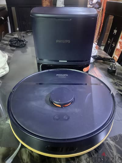 روبوت مكنسة Philips 2 في 1 (مكنسة + ممسحة)