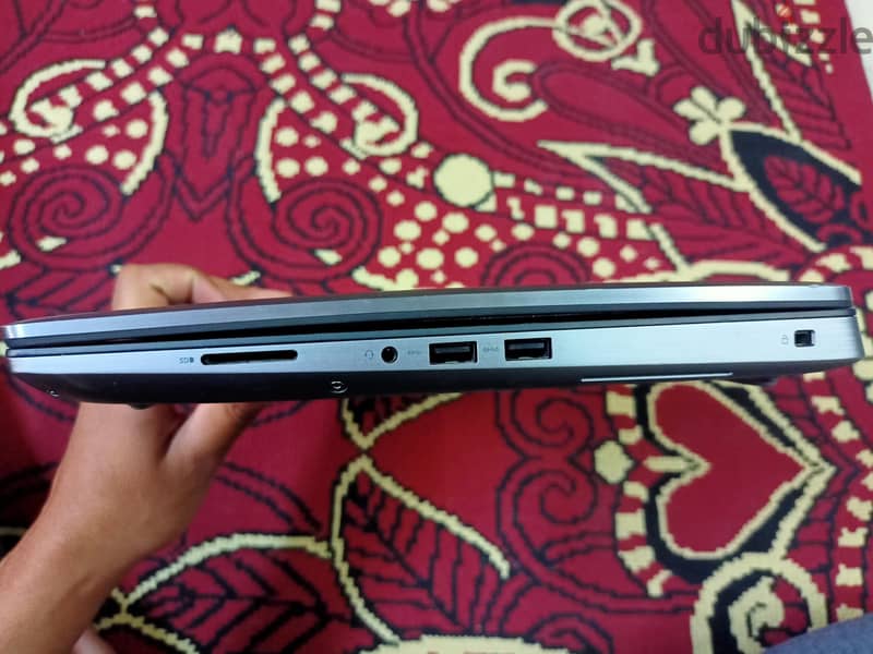 Dell Precision 7550 Workstation 4