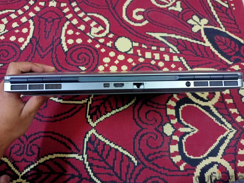 Dell Precision 7550 Workstation 5