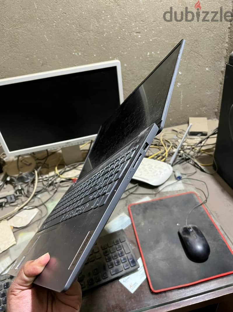 Lenovo IdeaPad Slim 3 6