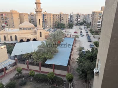 للبيع بزهراء مدينة نصر شقة 77م تاني نمره من شارع الميثاق الرئيسي