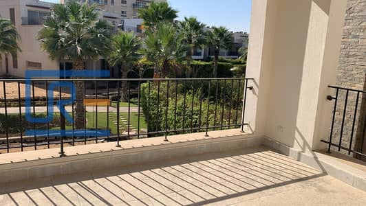 تاون هاوس كورنر للايجار في سوديك ويست تاون