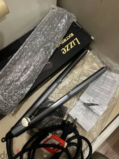 Lizze hair straightener