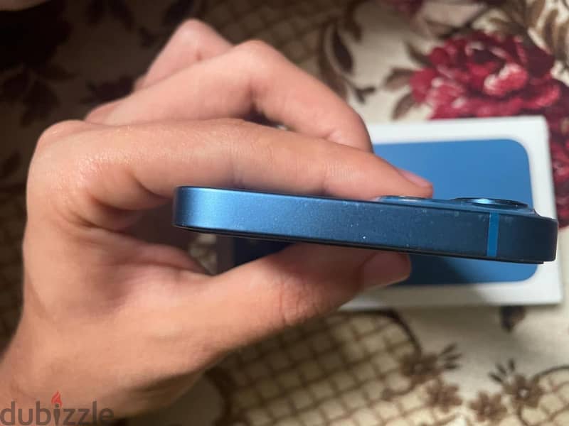 ايفون 13 3