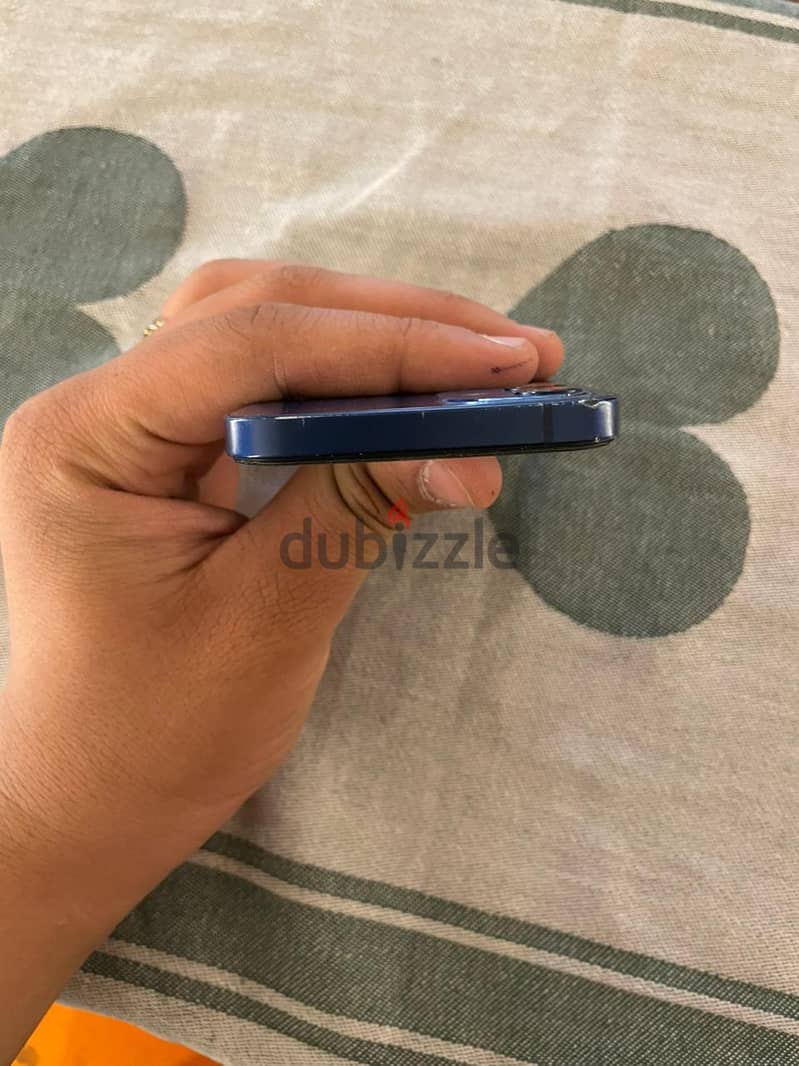 iphone 12 2