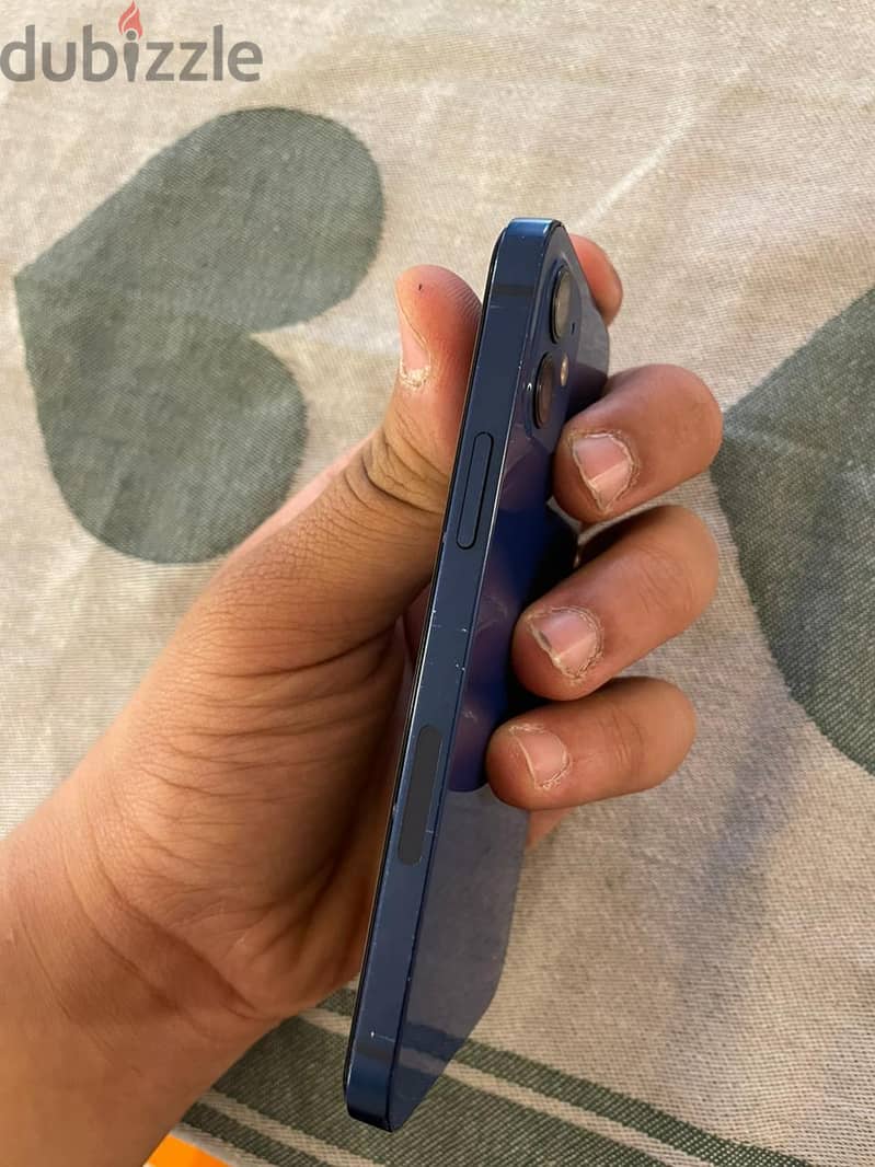 iphone 12 4