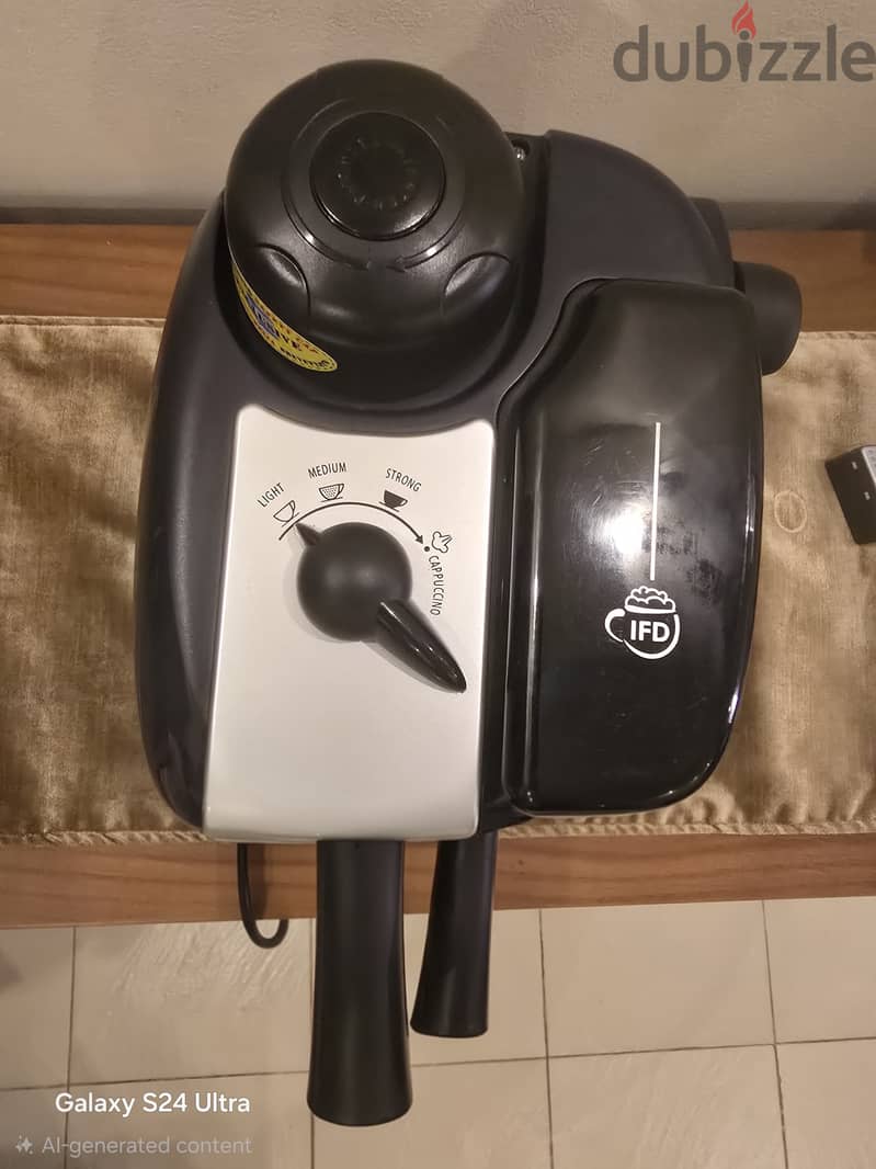 DeLonghi EC9 Espresso & Cappuccino Coffee Machine 4