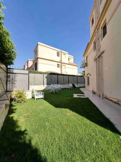 4 Bedrooms 300 sq.M Townhouse for sale 30,000,000 EGP in Zayed 2000 Compound, Sheikh Zayed