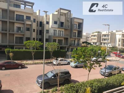 بأقل سعر في الماركت استلام فوري تشطيب كامل بالتكييفات والمطبخ موقع مميز بجوار ليك فيو و قطاميه هايتس شقة للبيع