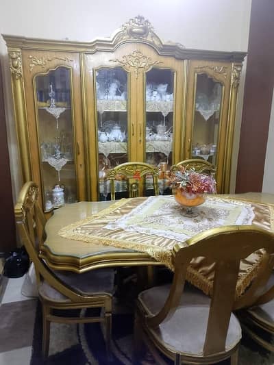 سفره ب 8 كراسي و نيش