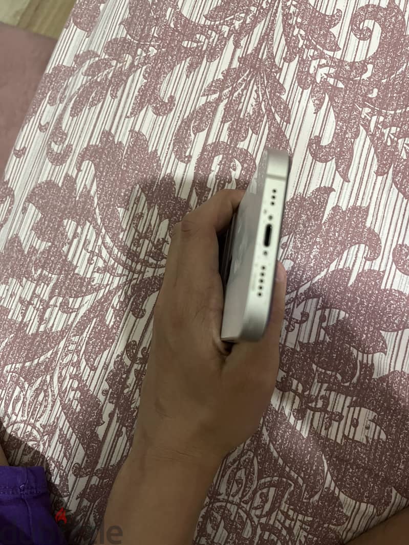 iPhone 14 6
