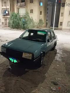 فيات ريجيتا 1989