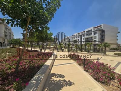 Apartment for sale Delivery over 1 year with Down payment & instalments Very prime location direct on villas Hyde Park New Cairo