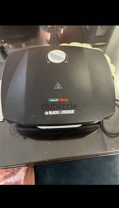 جريل / شواية كهرباء Black+Decker – حالة ممتازة