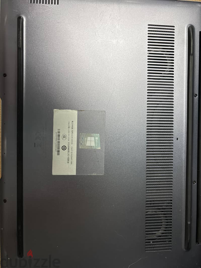 Huawei mate-book 14 4