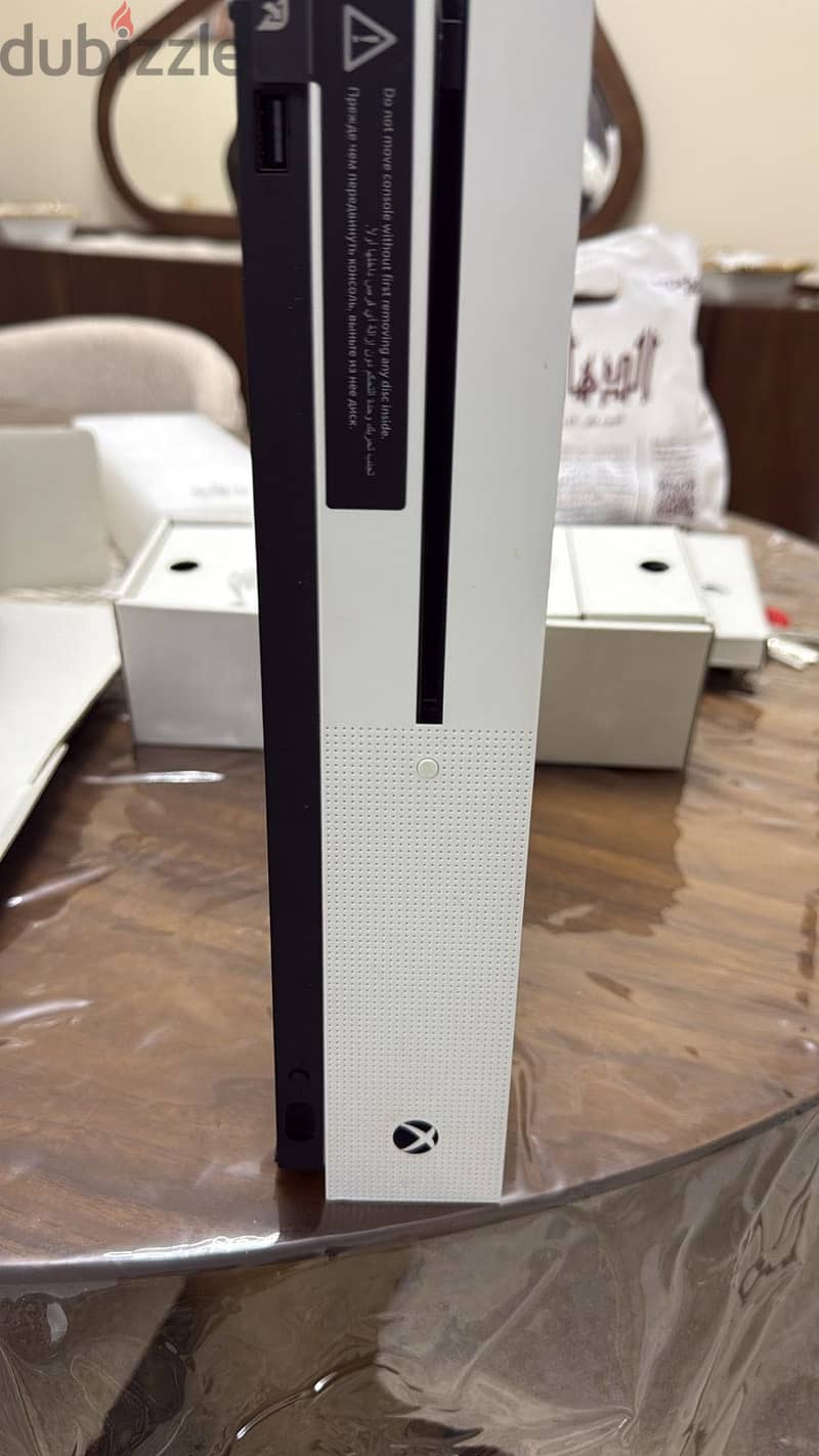 Xbox one s 1