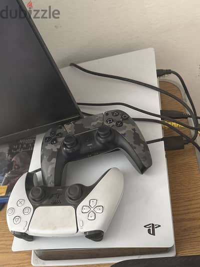 playstation 5 slim 1T cd and digital