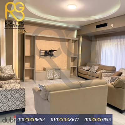3 Bedrooms 270 sq.M Townhouse for sale 12,700,000 EGP in Evergreen, Sheikh Zayed