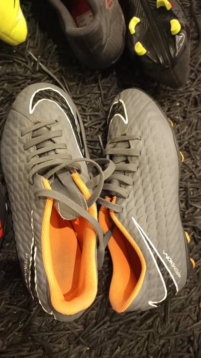 shoes football original
