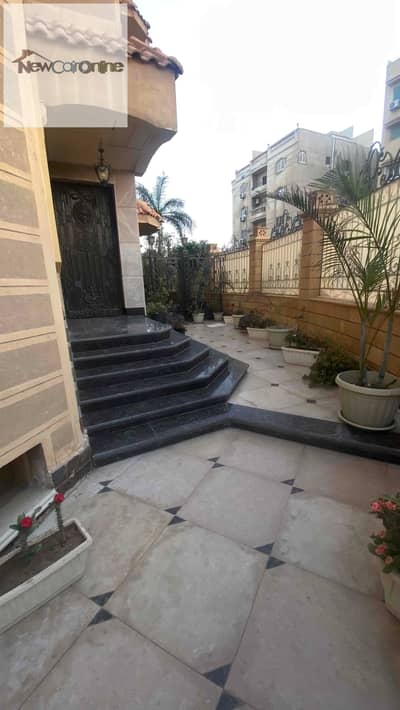 For rent 350 sqm luxury apartment hay,5 لإيجار شقة سكنية بأرقي مناطق القاهرة الجديدة الدور الثالث