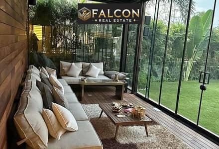 استلم فورا تاون هاوس بتشطيب ultra luxury  + قسط 10 سنوات للبيع فى كمبوند la vista city امام مسجد الفتاح العليم
