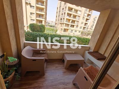 شقة مميزة للبيع بتشطيب كامل وبالمطبخ والتكييفات في ذا سكوير