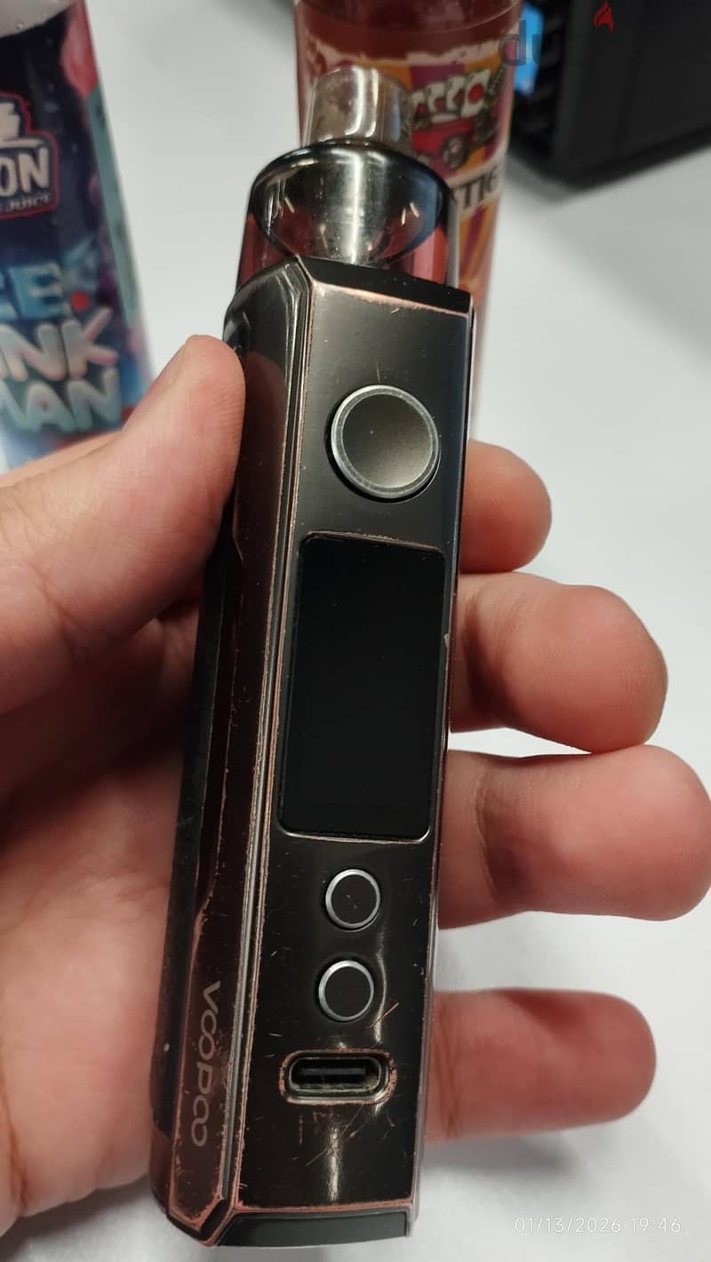 Drag X - 80 Watt Vape - 4 Liquid 2